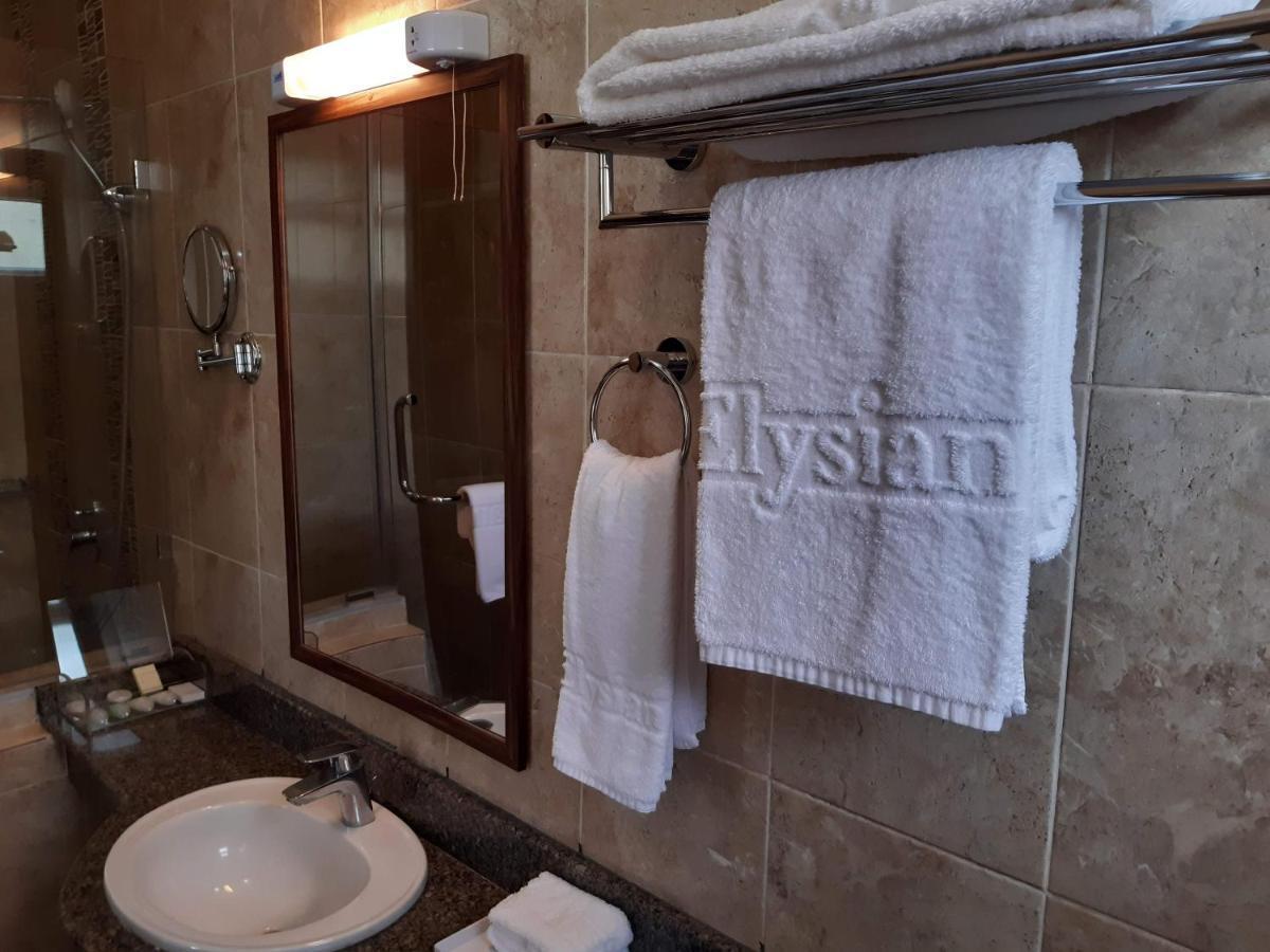 Elysian Resort Gathanga Ngoại thất bức ảnh